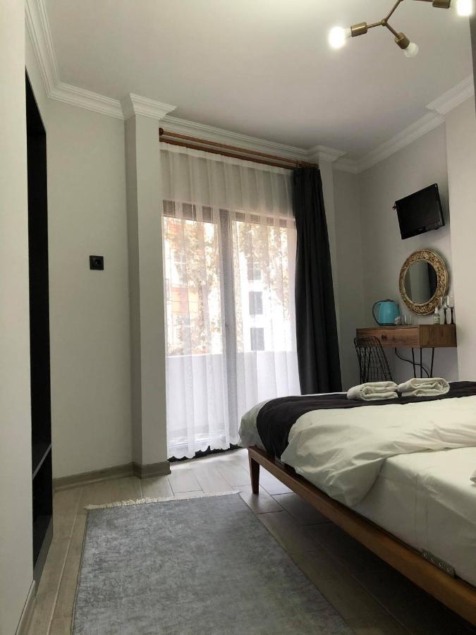 Mansion Valeria Hotel Istanbul Exterior photo
